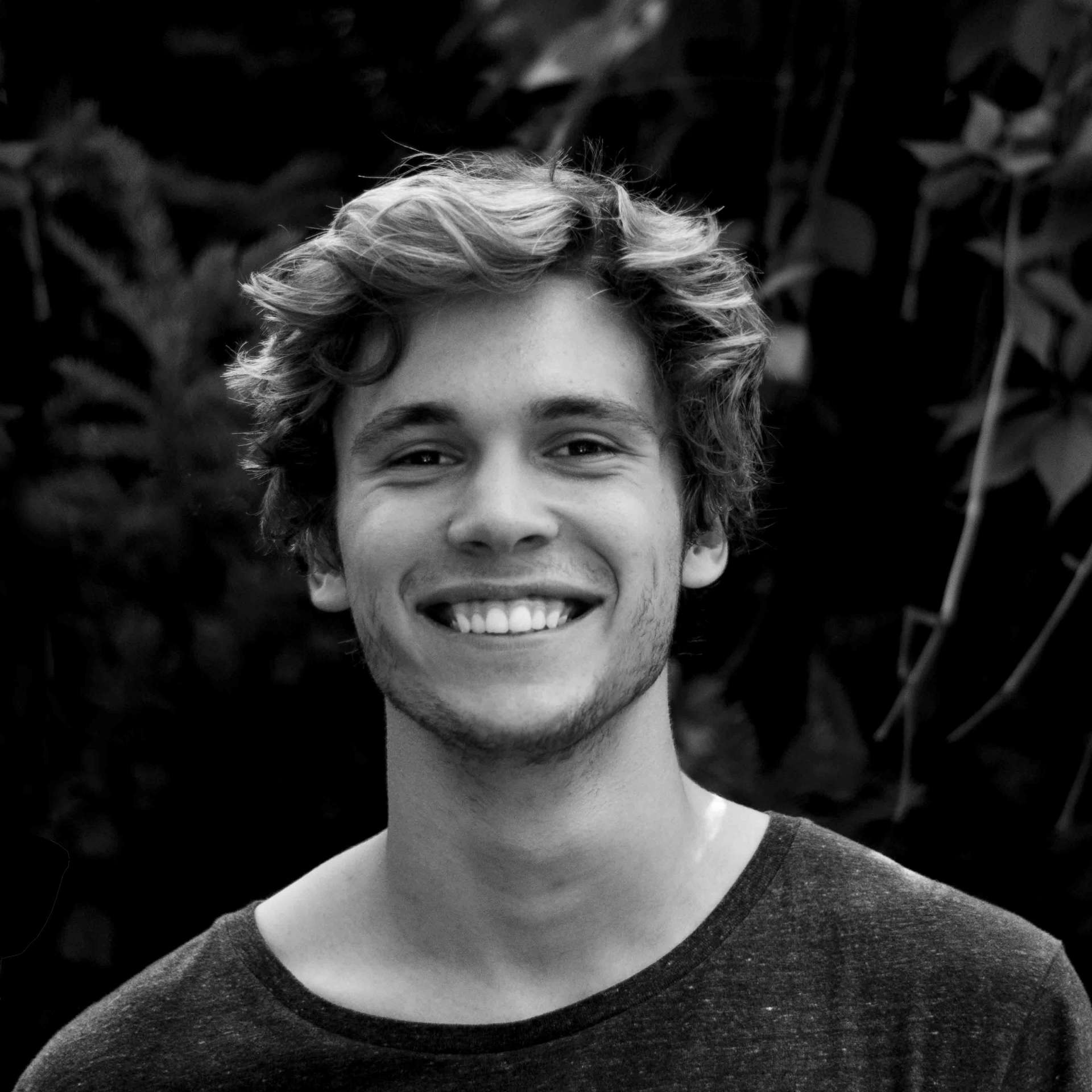 Actor 30 a 40 años. Indispensable bilingüe español/inglés